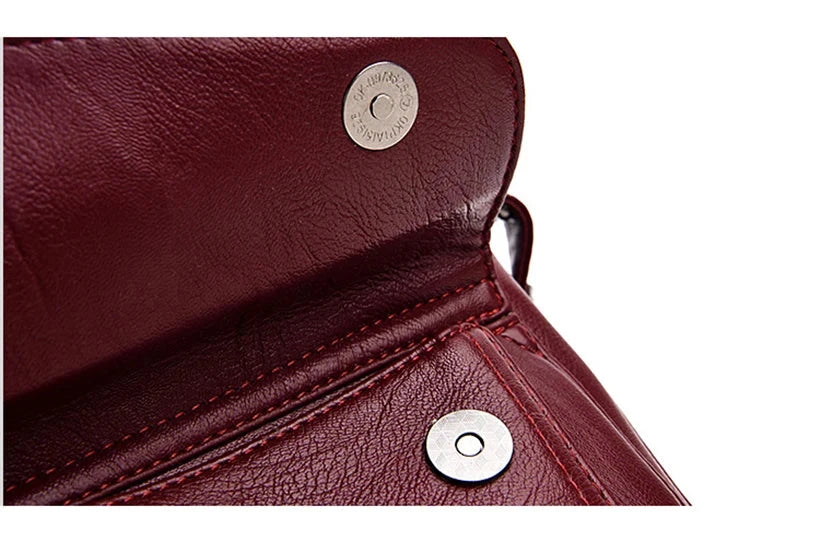 Luxury Designer Handbag – High-Quality Leather Purse