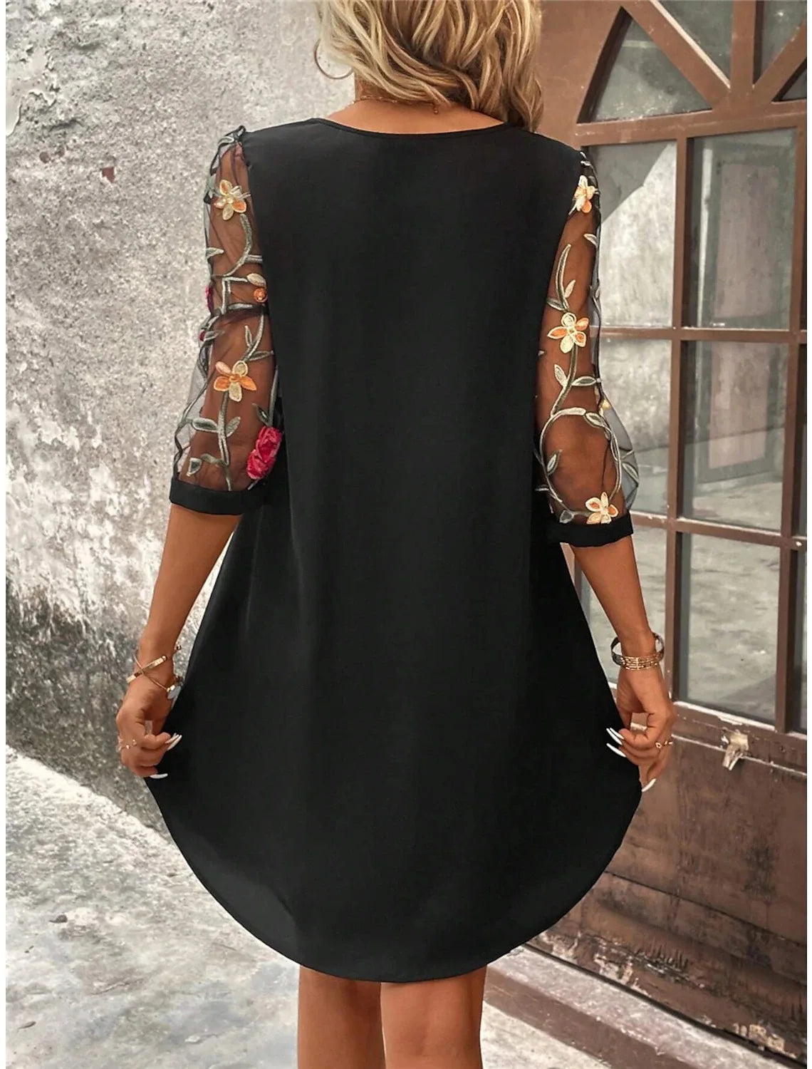 Luxury Dress Women’s Perspective Mid Sleeve