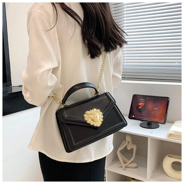 Luxury Embroidered Clutch Bag - Handcrafted Crossbody Purse With Floral Patterns And Detachable Chain