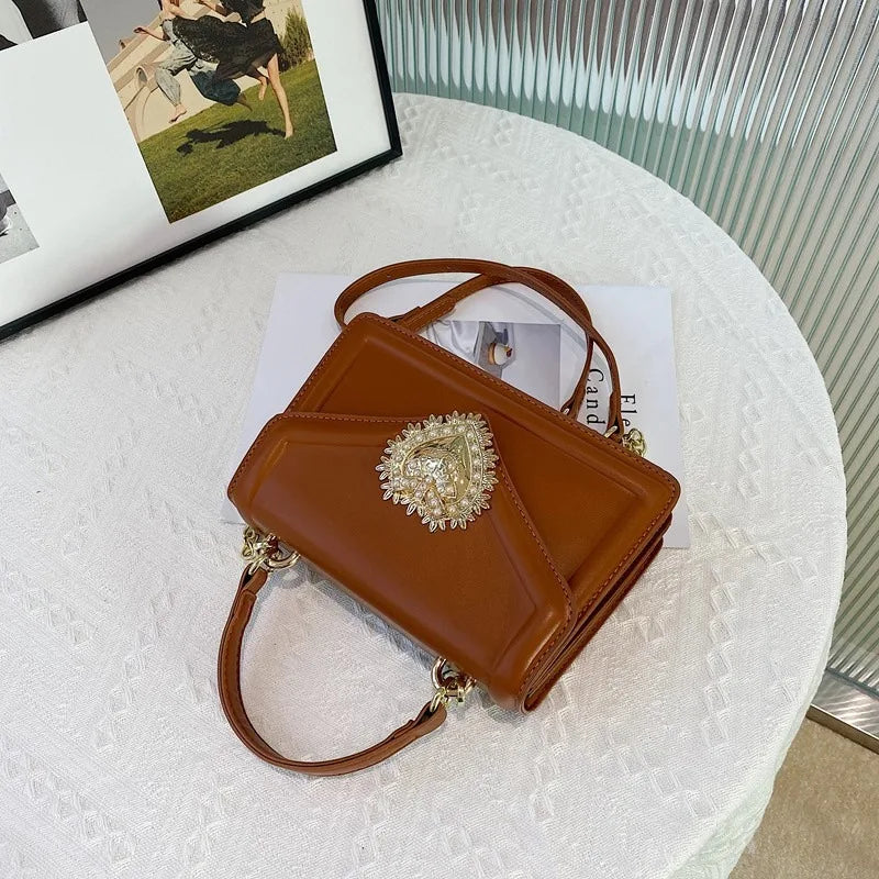 Luxury Embroidered Clutch Bag - Handcrafted Crossbody Purse With Floral Patterns And Detachable Chain