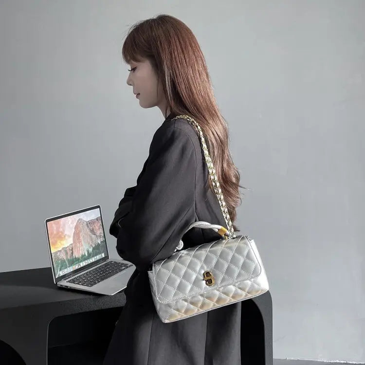 Luxury Reversible Tote Purse For Women Designer Practical Two Sided Bag Offering Two Different Look In One