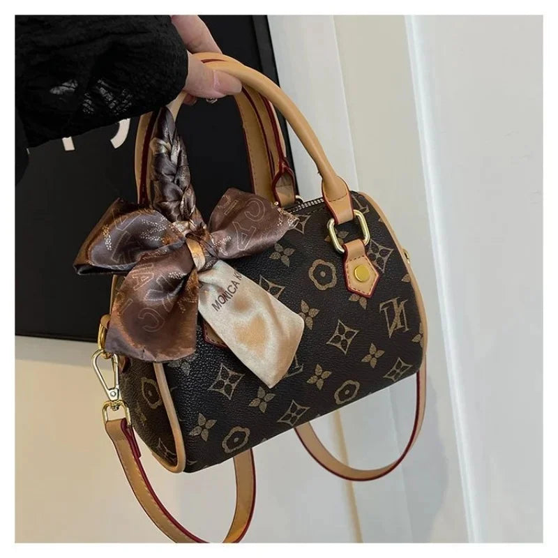 Luxury Messenger Purse Bag - Women's Crossbody Tote With Retro Solid Color & Premium Leather Finish