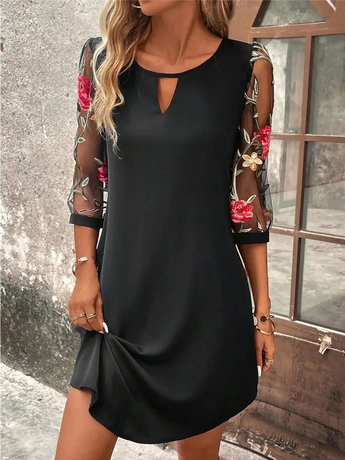 Luxury Dress Women’s Perspective Mid Sleeve