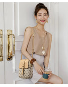 Luxury brand retro handbag