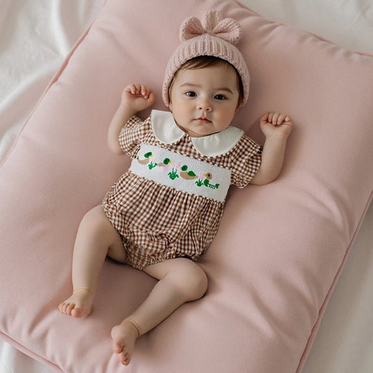 Adorable Infant Girls Sleeveless Floral Print Romper with Ruffle Detail and Bow Headband Set for Summer Outfits